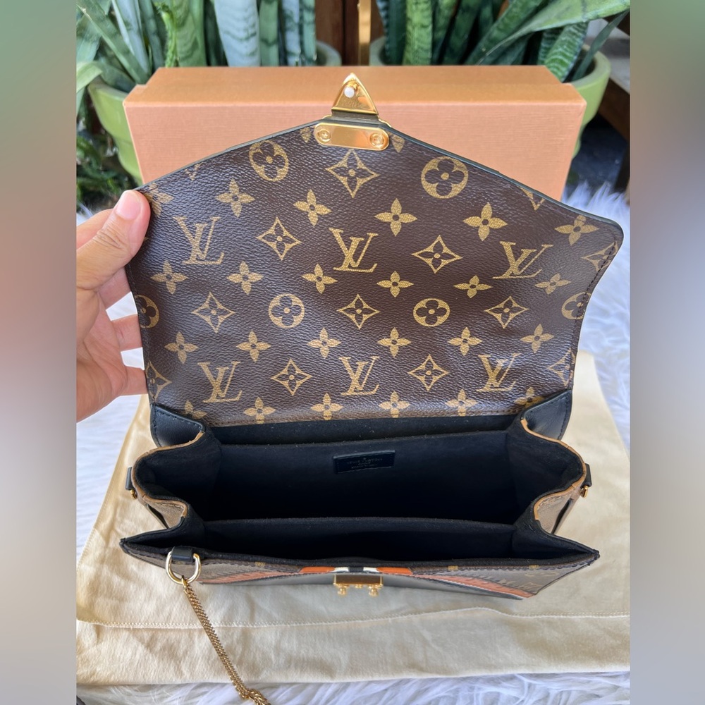 🔥🔥Louis Vuitton Pochette Métis Brogue Limited Edition Complete COA READY🔥🔥 - Picture 9 of 12